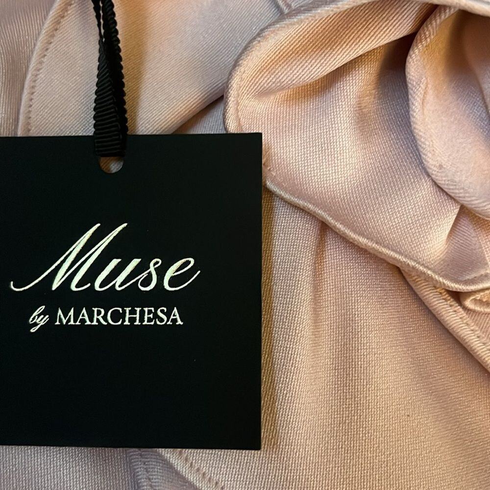 Muse by Marchesa Stretch Mikado Rosette Pencil Mini Skirt Size 4 in Lilac - Picture 5 of 5